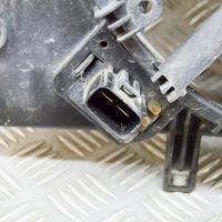 Ford Fiesta Jäähdyttimen jäähdytinpuhaltimen suojus M161411E