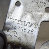 Volvo S90, V90 Sähköinen jäähdytysnesteen apupumppu 31686005