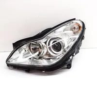 Mercedes-Benz CLS C219 Lampa przednia A2198200961