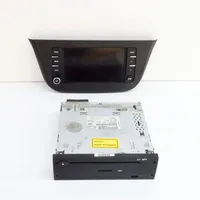 Iveco Daily 6th gen Panel / Radioodtwarzacz CD/DVD/GPS 5801727206