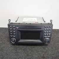 Mercedes-Benz CLC CL203 Radio/CD/DVD/GPS-pääyksikkö 