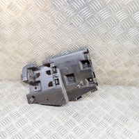 Volvo V60 Staffa angolare del supporto di montaggio del paraurti 31352284