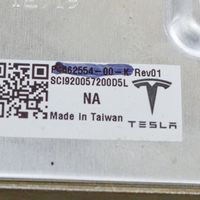 Tesla Model 3 Kiti prietaisai 146577300C