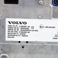 Volvo XC40 Monitor / wyświetlacz / ekran 31682852AA