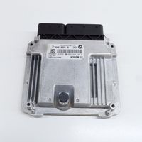 BMW X3 F25 Engine control unit/module 8588946