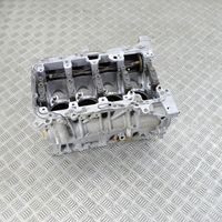 BMW X4 G02 Engine block 8642458