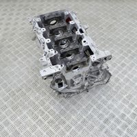 BMW X4 G02 Engine block 8642458