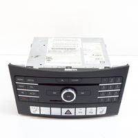 Mercedes-Benz E W212 Unità principale autoradio/CD/DVD/GPS A2189012901