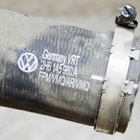 Volkswagen Amarok Manguera/tubo del intercooler 2H6145980A