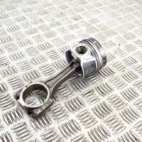 Volkswagen Touran II Piston 038105401J