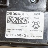 Volkswagen Amarok Przełącznik / Włącznik nawiewu dmuchawy 2H6907040B