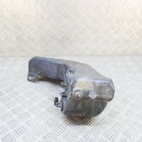 Mercedes-Benz E W213 Zbiornik płynu spryskiwaczy lamp A2058600260