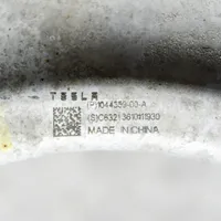 Tesla Model 3 Querlenker Achsschenkel vorne 104435900A