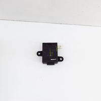 KIA Sportage Connecteur/prise USB 96125P1600