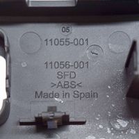 Audi A1 Ātrumu pārslēgšanas sviras dekoratīvā apdare (plastmasas) 82C713463