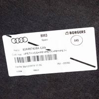 Audi A1 Šoninis apdailos skydas 82A867428A