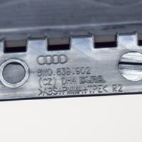 Audi A4 S4 B9 Listwa / Uszczelka szyby drzwi tylnych 8W0839902