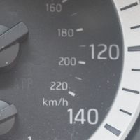 Nissan NP300 Compteur de vitesse tableau de bord 5JM2D