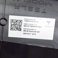 Tesla Model Y Element deski rozdzielczej / dół 158984900A