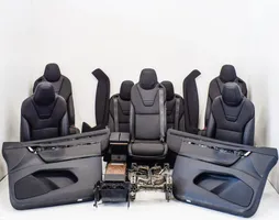 Tesla Model X Set interni 106738100A