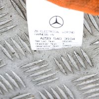 Mercedes-Benz EQC Muu johtosarja A2935403104