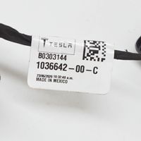 Tesla Model X Muut laitteet 103664200C