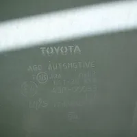 Toyota Prius (XW30) Szyba drzwi przednich 43R00033