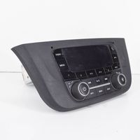 Iveco Daily 6th gen Radio / CD/DVD atskaņotājs / navigācija 5802256358