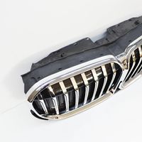 BMW 7 G11 G12 Grille de calandre avant 8494817