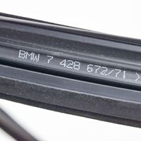 BMW X7 G07 Listwa / Uszczelka szyby drzwi 7428671