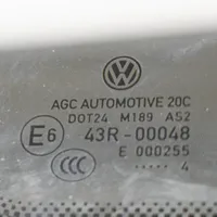 Volkswagen Golf VII Szyba karoseryjna tylna 43R00048