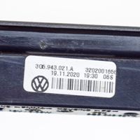 Volkswagen Golf VIII Luce targa 3G5943021A