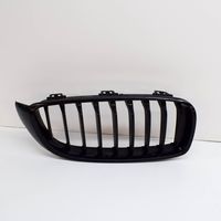 BMW 4 F36 Gran coupe Grille inférieure de pare-chocs avant 7294814