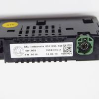 Skoda Kamiq USB-Anschluss 657035736