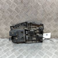 Volvo V60 Staffa angolare del supporto di montaggio del paraurti 31352284