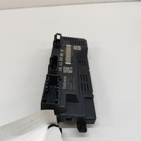 Audi Q3 8U Takaluukun/tavaratilan ohjainlaite/moduuli 8U0959107