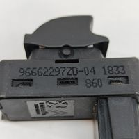 Peugeot 5008 Interrupteur commade lève-vitre 96662297ZD