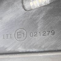 Mercedes-Benz GLC X253 C253 Rétroviseur électrique de porte avant E1021279