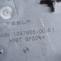 Tesla Model 3 Otros dispositivos 109785500F