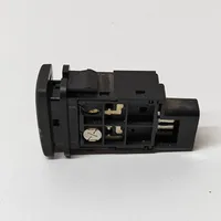 Toyota Hilux (AN10, AN20, AN30) Przycisk / Włącznik ESP 15A492