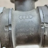 Audi A5 Tuyau de liquide de refroidissement moteur 8W0121140