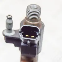 Volvo XC70 Fuel injector 31272690