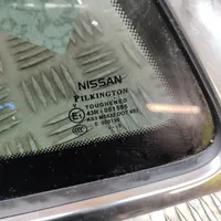 Nissan Qashqai Galinis šoninis kėbulo stiklas 833134EA0A