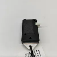 Chevrolet Corvette Aerial antenna amplifier 15850055