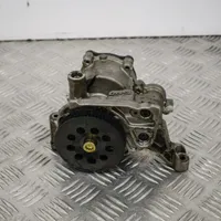 Volkswagen Golf VII Oil pump 