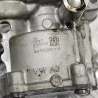 Volkswagen Golf VII Oil pump 