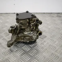 Volkswagen Golf VII Oil pump 