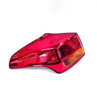 Toyota RAV 4 (XA40) Lampa tylna 