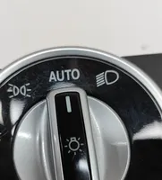 Mercedes-Benz C W204 Interrupteur d’éclairage A2049053103