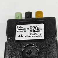 BMW 3 F30 F35 F31 Amplificatore antenna 9231179